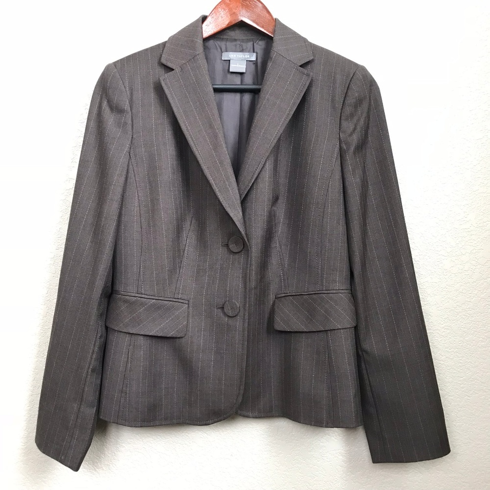 Ann Taylor Brown Pinstripe Wool Blazer Size 6